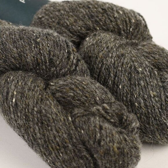 Shibui Knits Pebble Yarn 2 Skein Lot Light Fingering Merino Silk Cashmere Tar - Picture 2 of 3